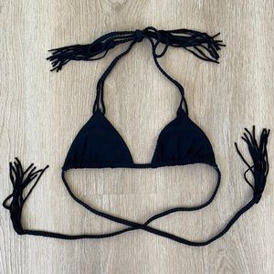 Acacia swim black triangle top